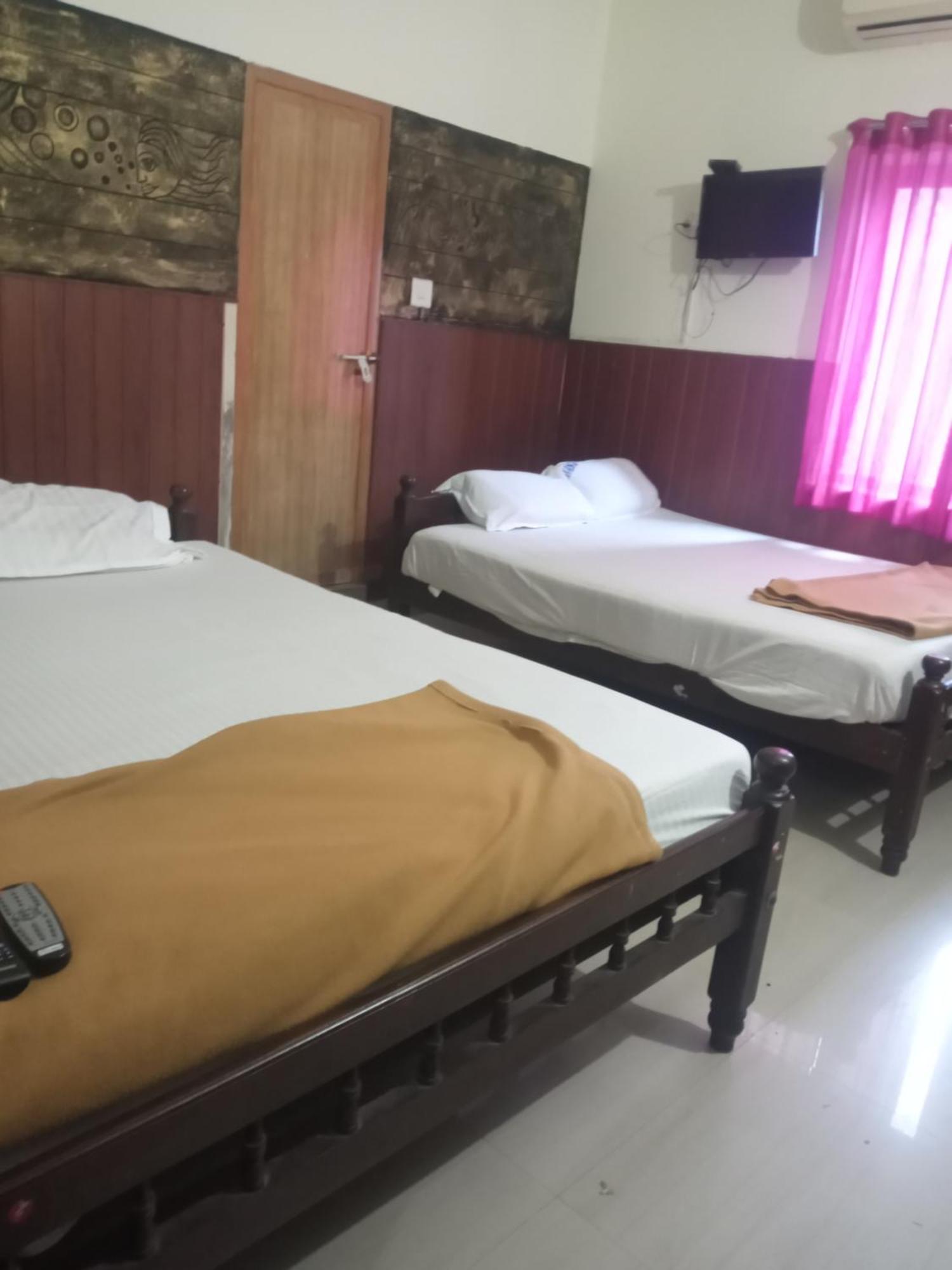 Avanti Inn Guruvayur Exterior photo