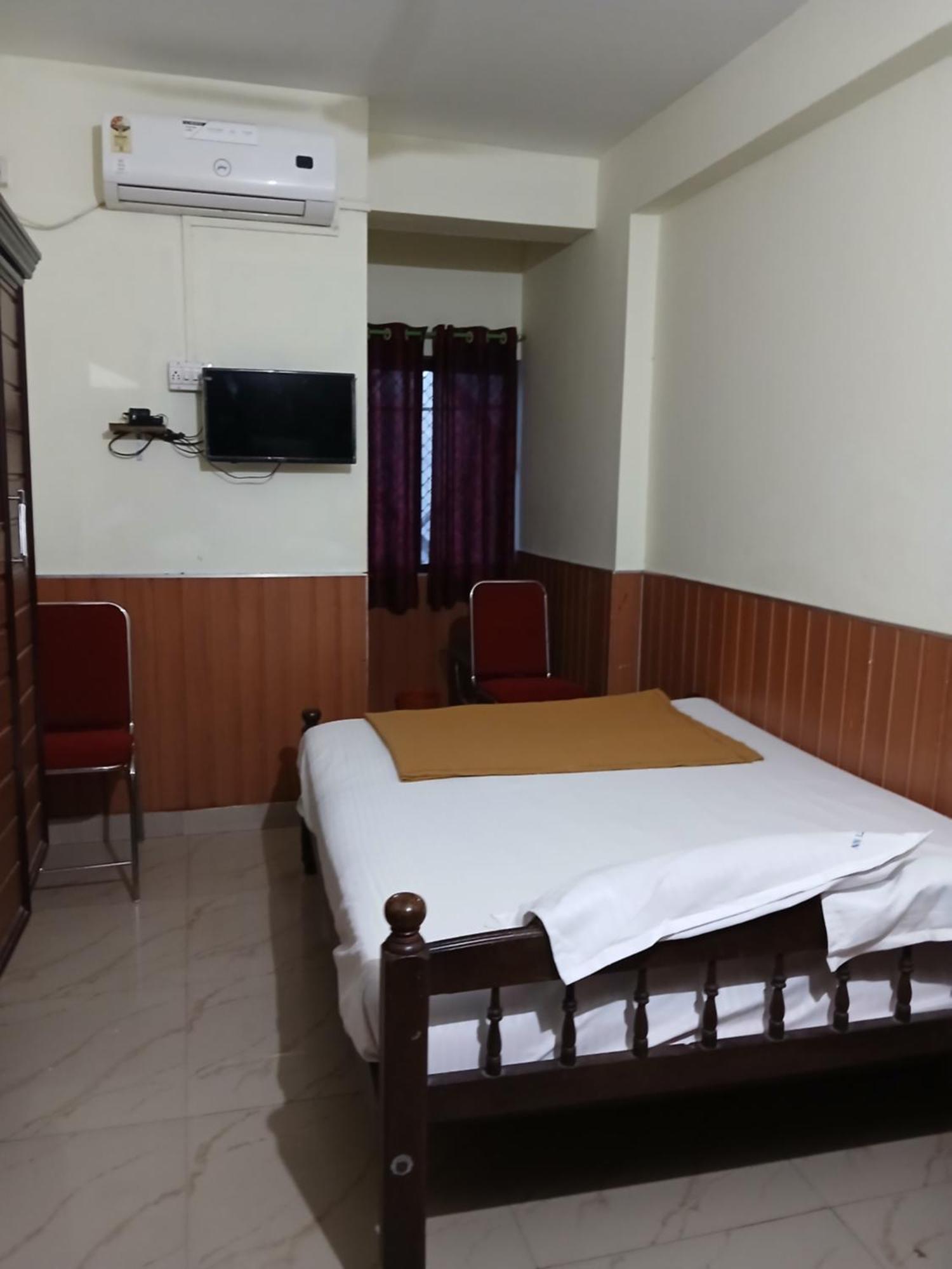 Avanti Inn Guruvayur Exterior photo